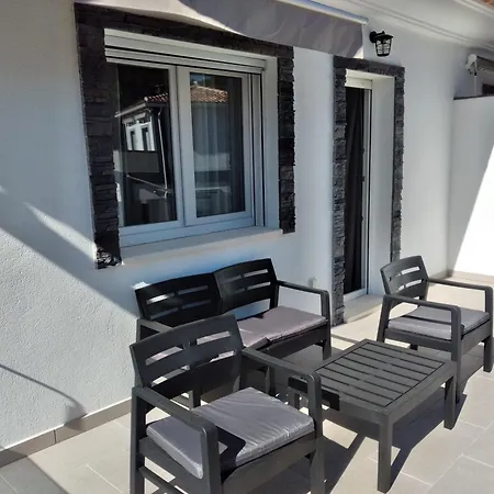 Boutique Algarrobo 德尼亚